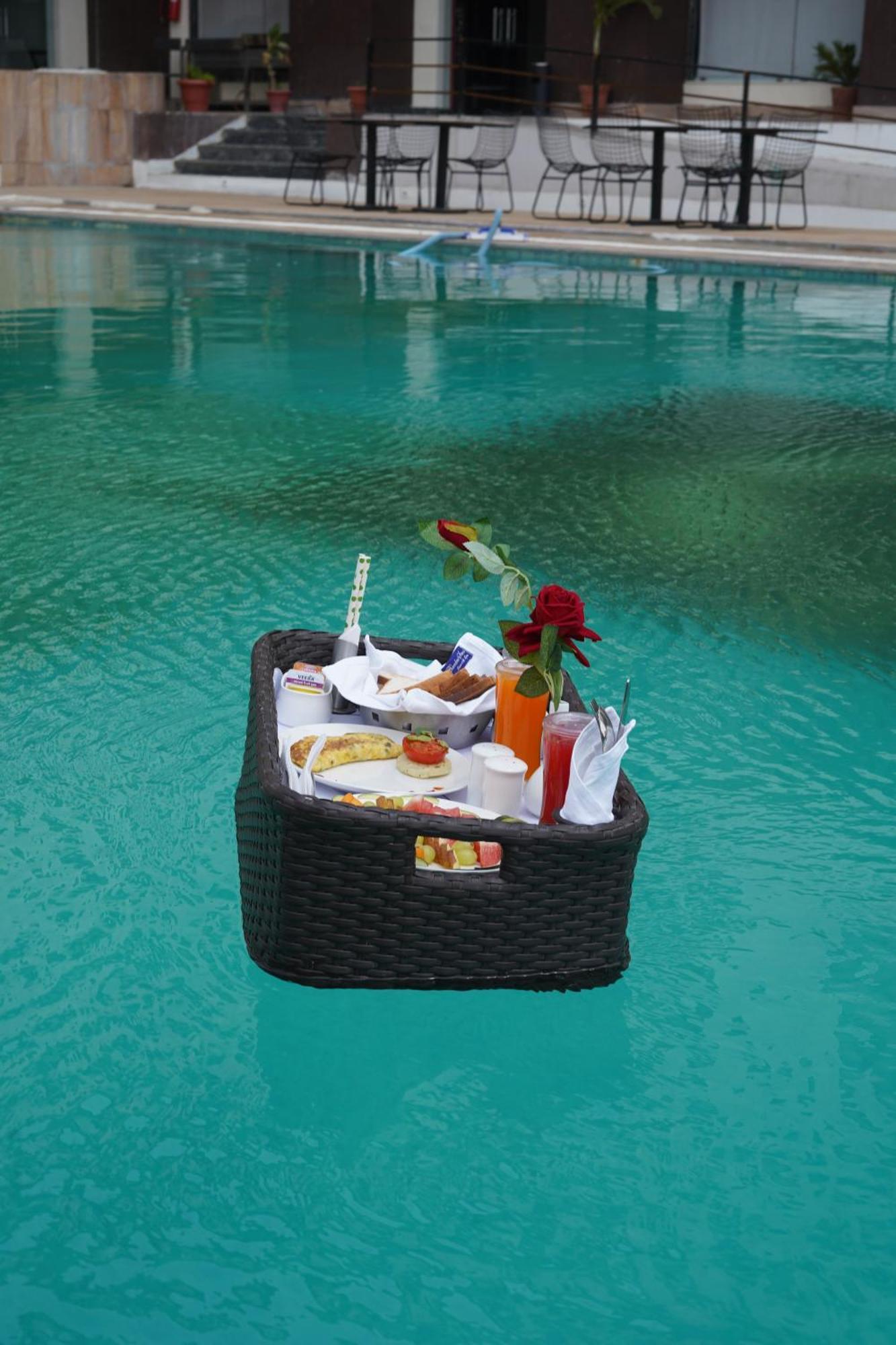 Bamboo Saa Mulberry Resort Pushkar Exterior foto